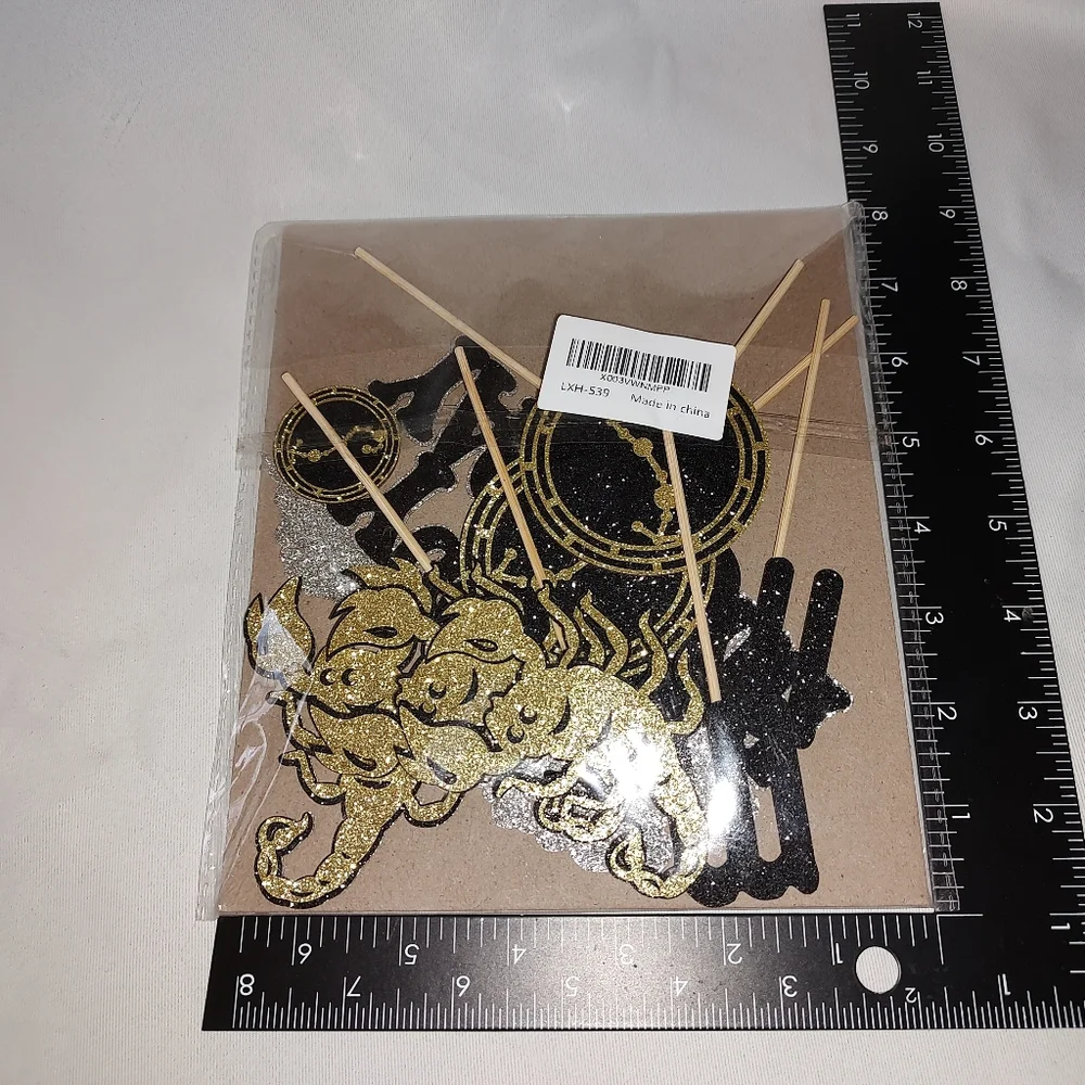 Scorpio Cake Toppers NWT-Open Container Black Gold Glitter Horoscope Scorpion